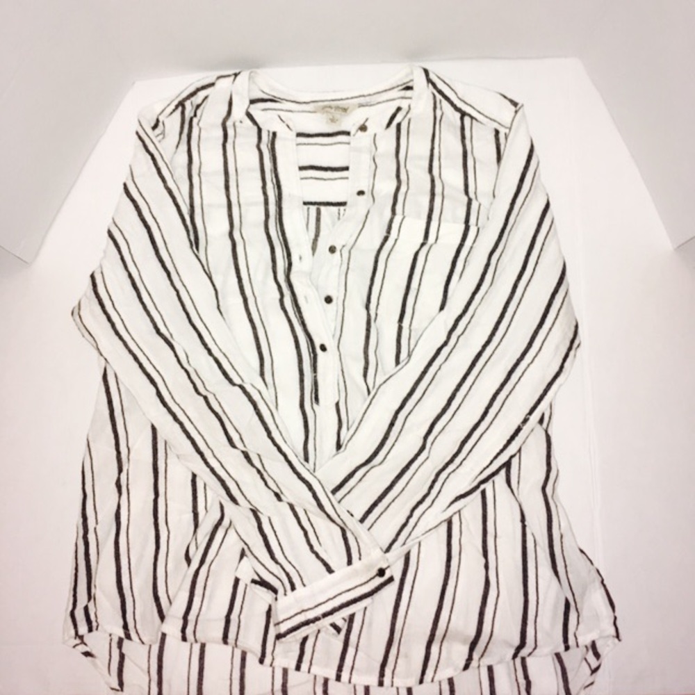 Lucky Brand Long Sleeve Knit Top